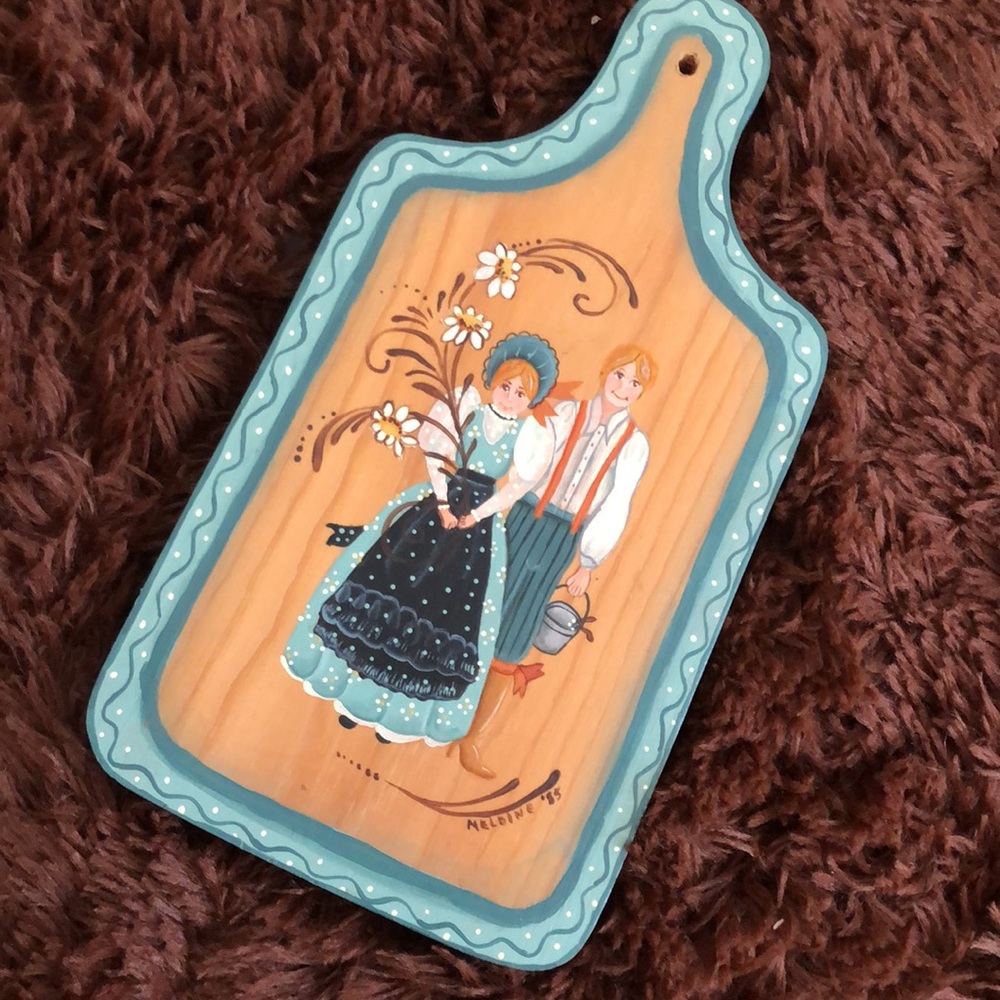 Vintage Folk art hand-painted cutting board wall hanging. - Picture 2 of 6